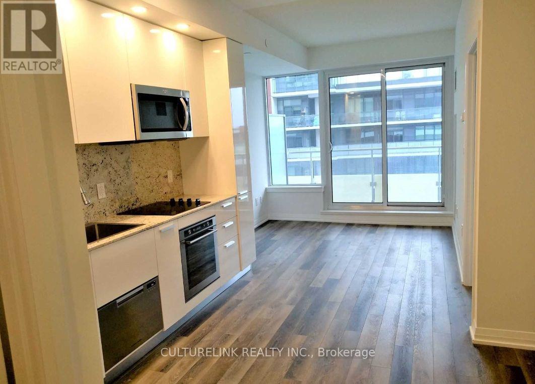 509 - 75 Canterbury Place, Toronto, Ontario  M2N 0L2 - Photo 2 - C12537872