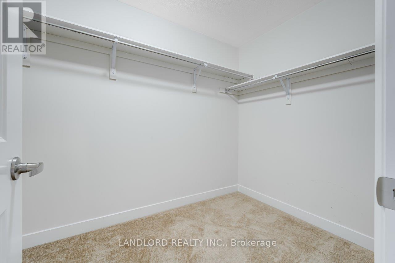 40 Donald Fleming Way, Whitby, Ontario  L1R 0N8 - Photo 15 - E12537772