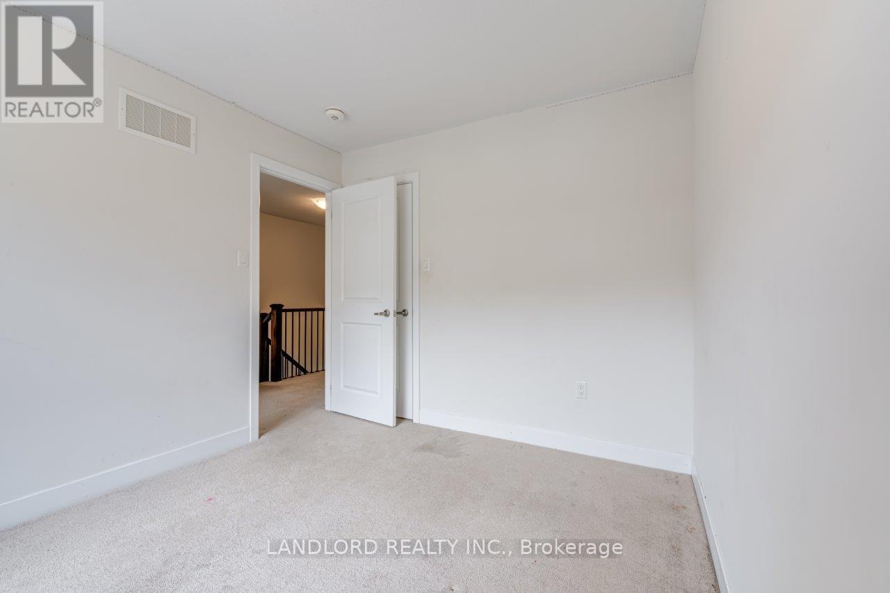 40 Donald Fleming Way, Whitby, Ontario  L1R 0N8 - Photo 20 - E12537772