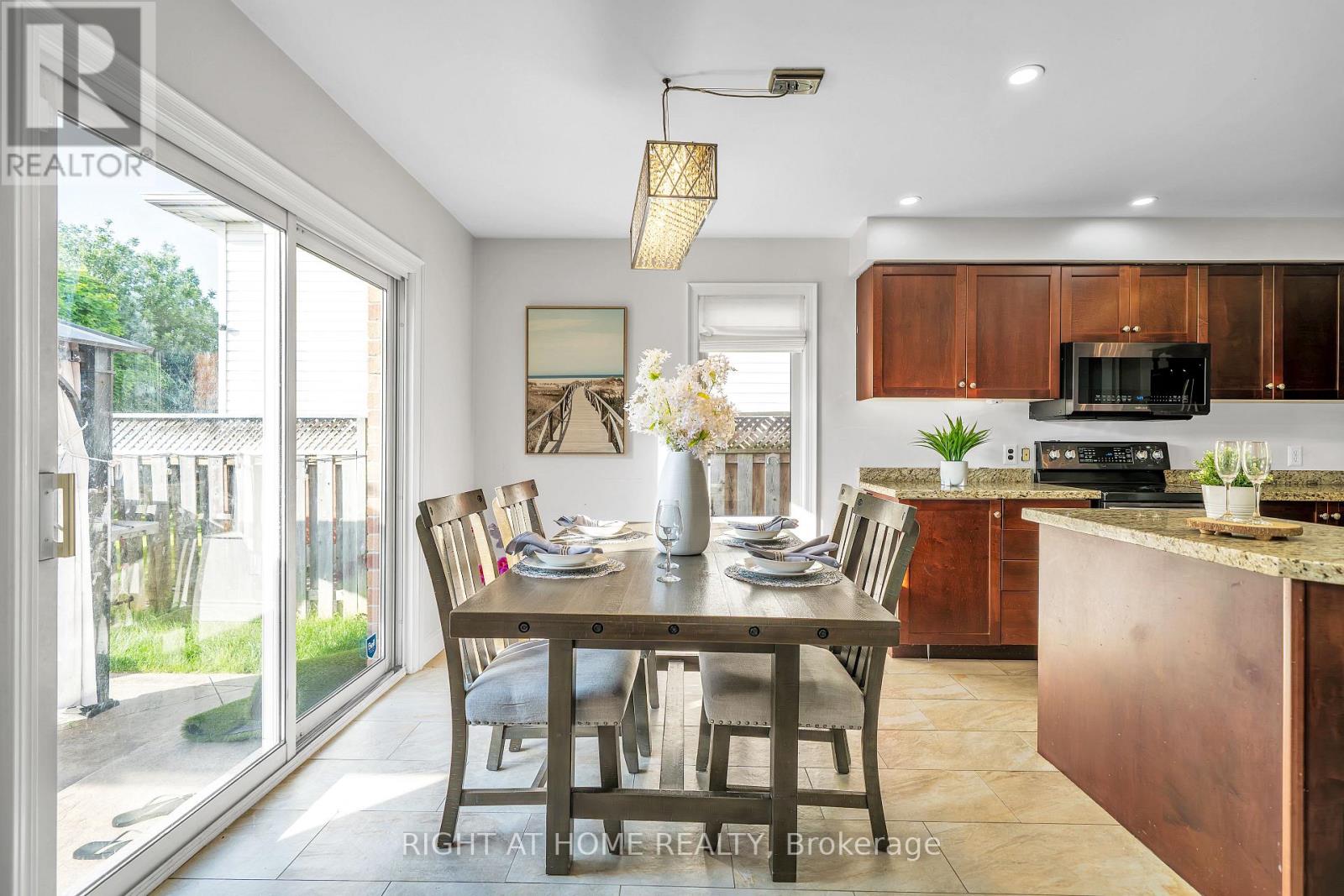 632 Longworth Avenue, Clarington, Ontario  L1C 5B8 - Photo 12 - E12537774