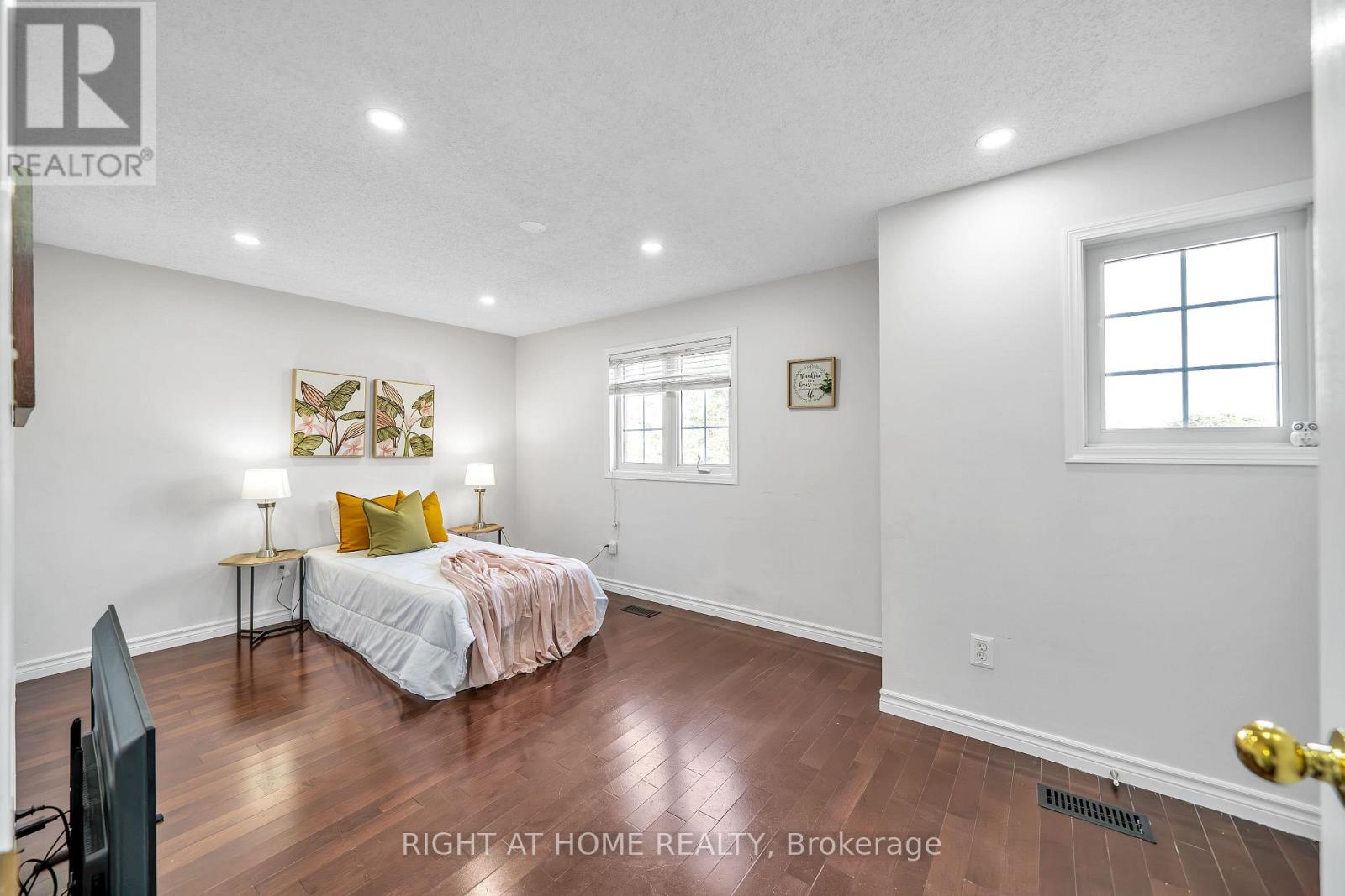 632 Longworth Avenue, Clarington, Ontario  L1C 5B8 - Photo 18 - E12537774