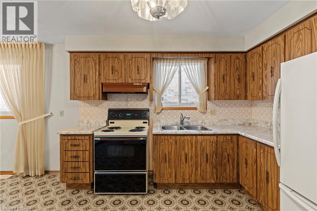 67 Oxford Street, Hamilton, Ontario  L8R 2W9 - Photo 11 - 40787789