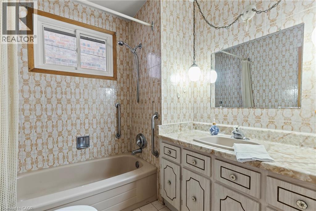 67 Oxford Street, Hamilton, Ontario  L8R 2W9 - Photo 19 - 40787789