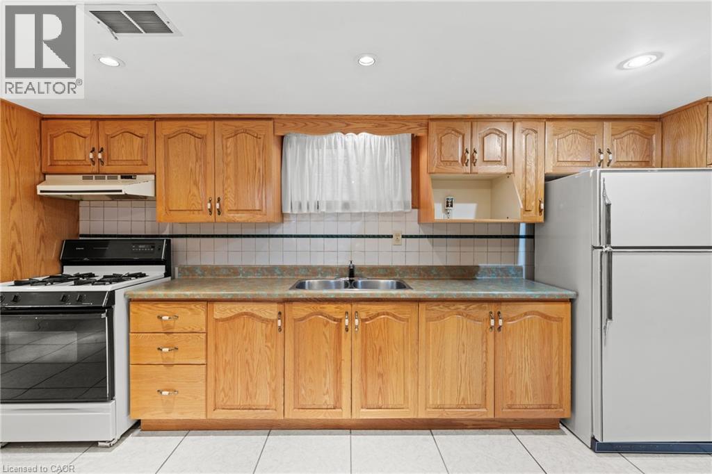 67 Oxford Street, Hamilton, Ontario  L8R 2W9 - Photo 22 - 40787789