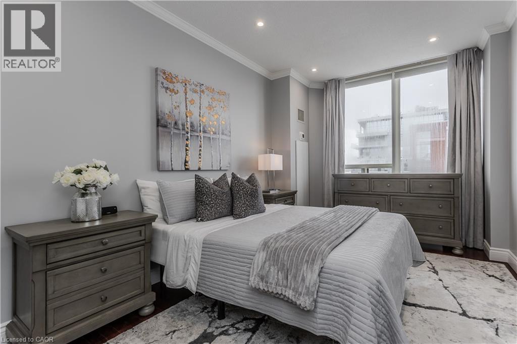 1270 Maple Crossing Boulevard Unit# Ph2, Burlington, Ontario  L7S 2J3 - Photo 13 - 40787630