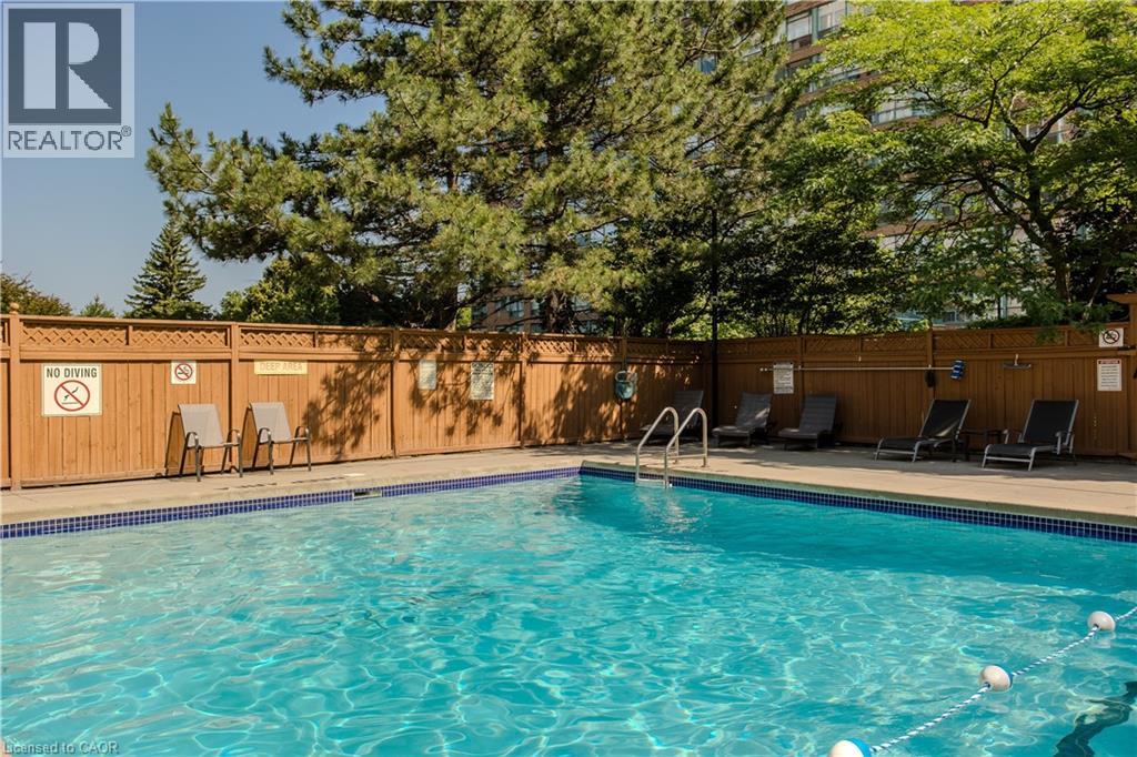 1270 Maple Crossing Boulevard Unit# Ph2, Burlington, Ontario  L7S 2J3 - Photo 32 - 40787630