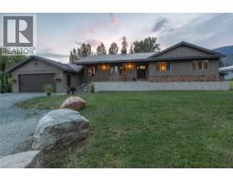 2523 Evans Road, celista, British Columbia