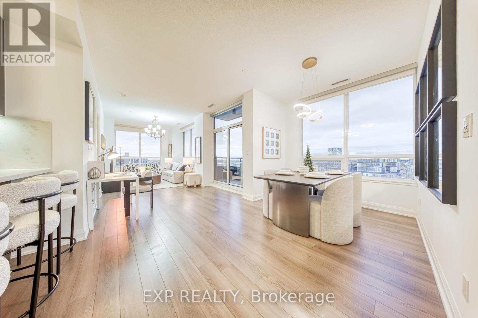 2205 - 15 Water Walk Drive, Markham, Ontario  L6G 0G2 - Photo 11 - N12537780