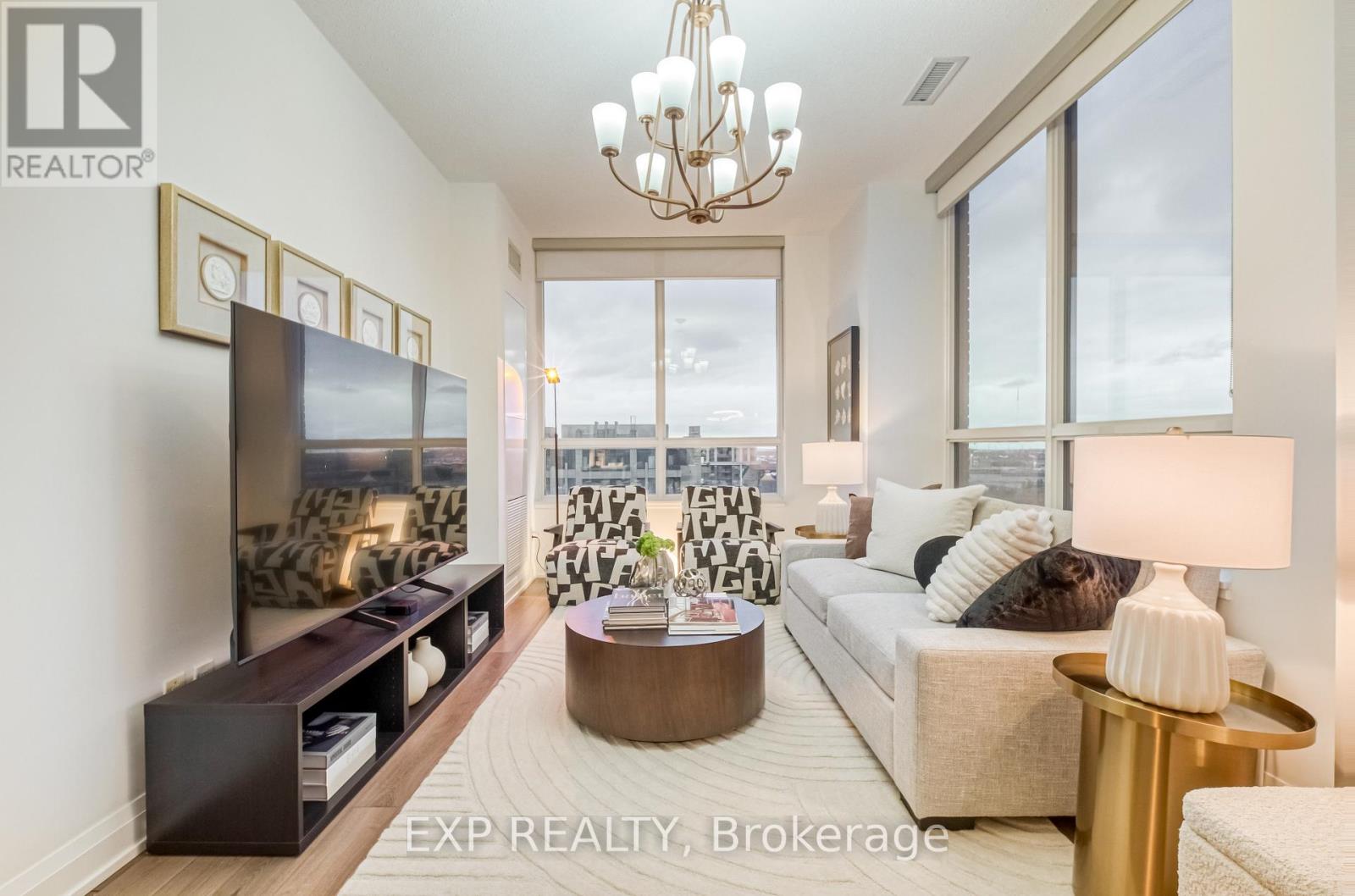 2205 - 15 Water Walk Drive, Markham, Ontario  L6G 0G2 - Photo 15 - N12537780