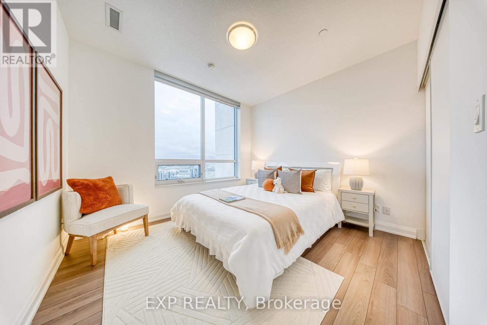 2205 - 15 Water Walk Drive, Markham, Ontario  L6G 0G2 - Photo 27 - N12537780