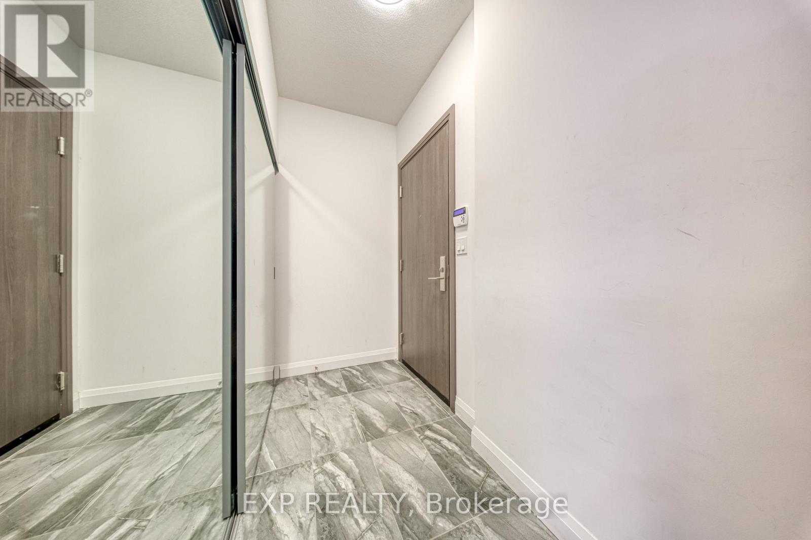 2205 - 15 Water Walk Drive, Markham, Ontario  L6G 0G2 - Photo 5 - N12537780