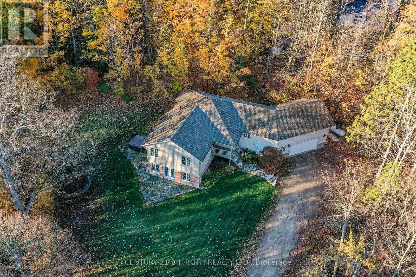 4927 25 Side Road, Essa, Ontario  L4M 4S4 - Photo 2 - N12537812