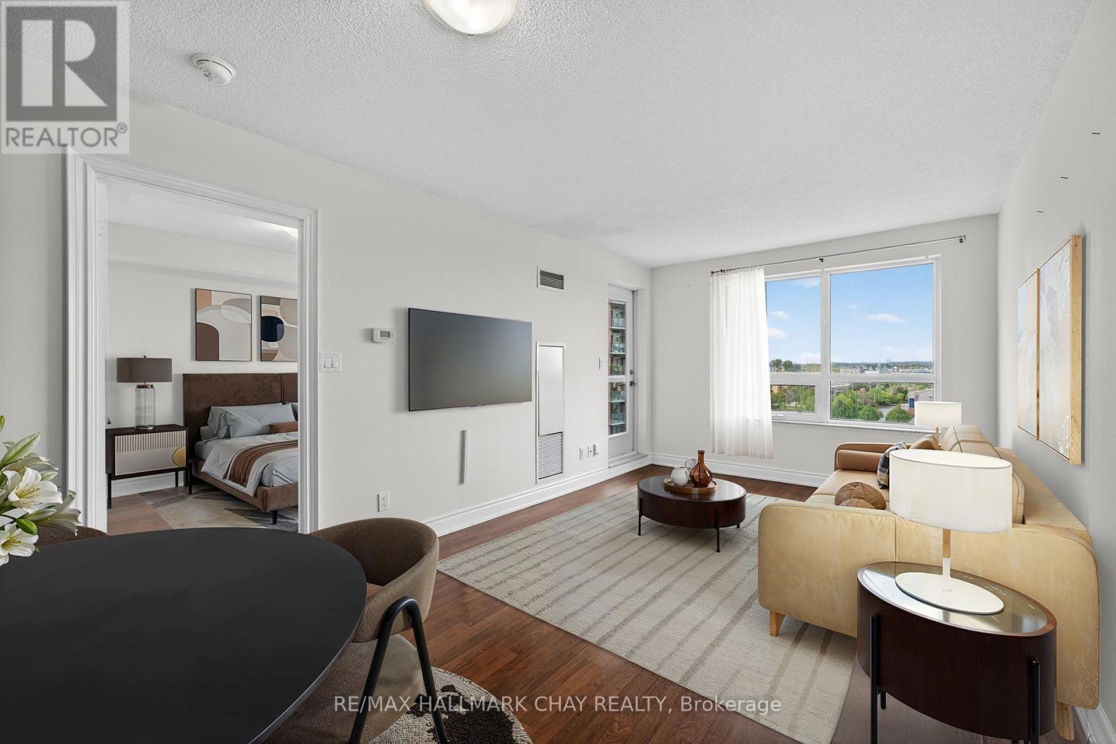 819 - 60 South Town Centre Boulevard, Markham, Ontario  L6G 0C5 - Photo 3 - N12537842