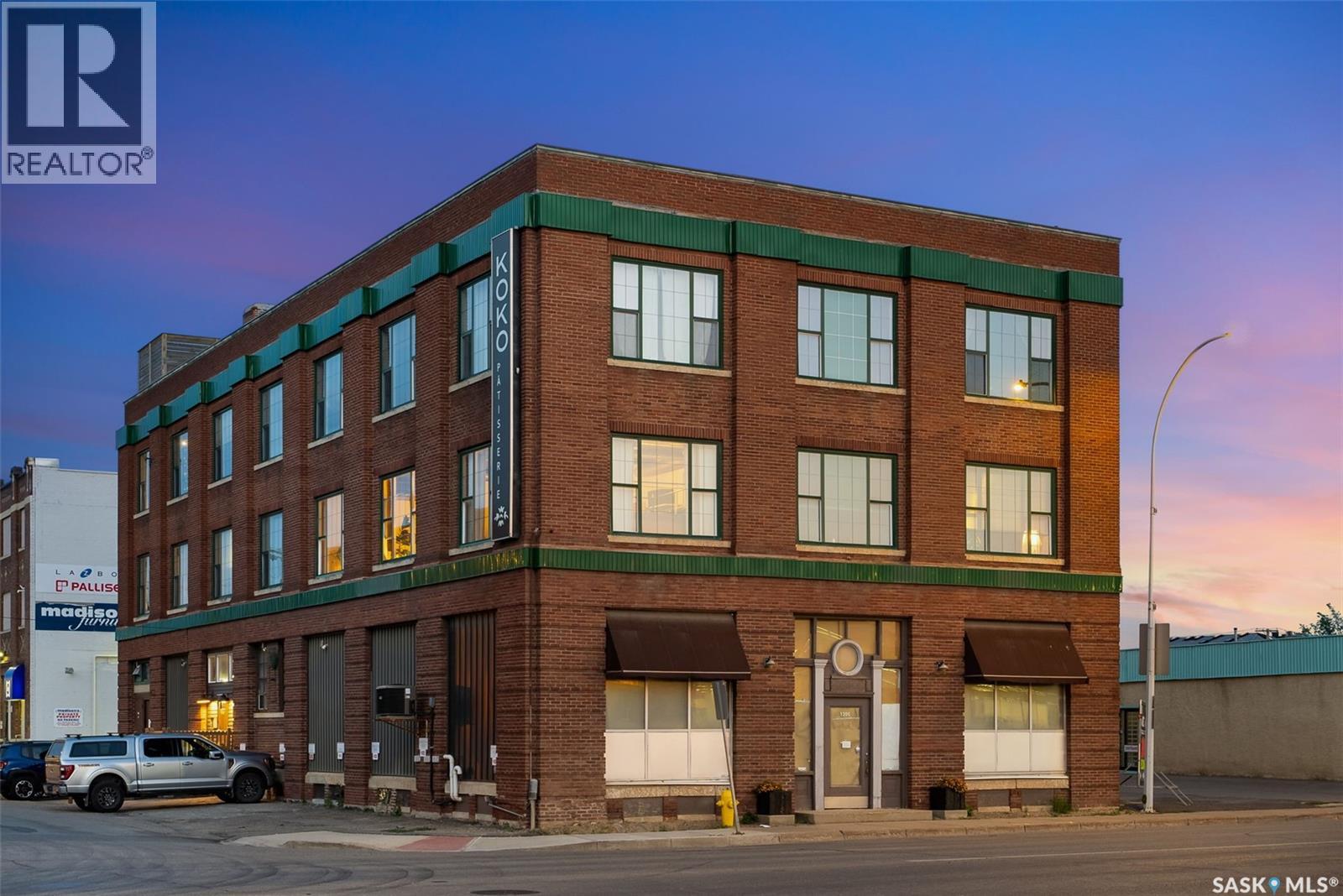 202 1205 Broad STREET, Regina, Saskatchewan