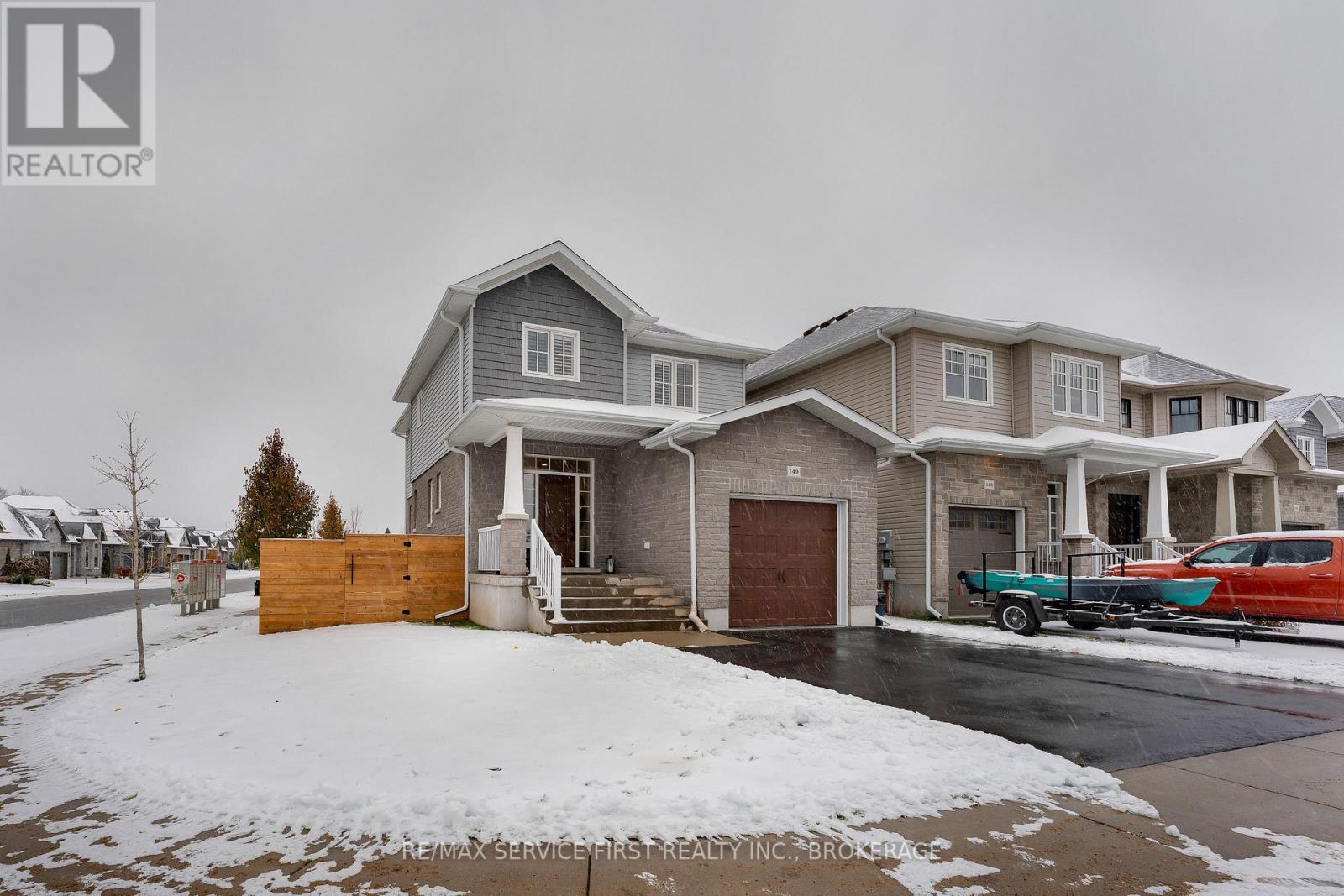 149 Pauline Tom Avenue, Kingston, Ontario K7K 7J9 - Photo 2 - X12537944