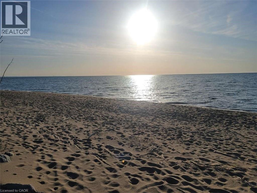 37b Cedar Drive, Turkey Point, Ontario  N0E 1T0 - Photo 15 - 40787543