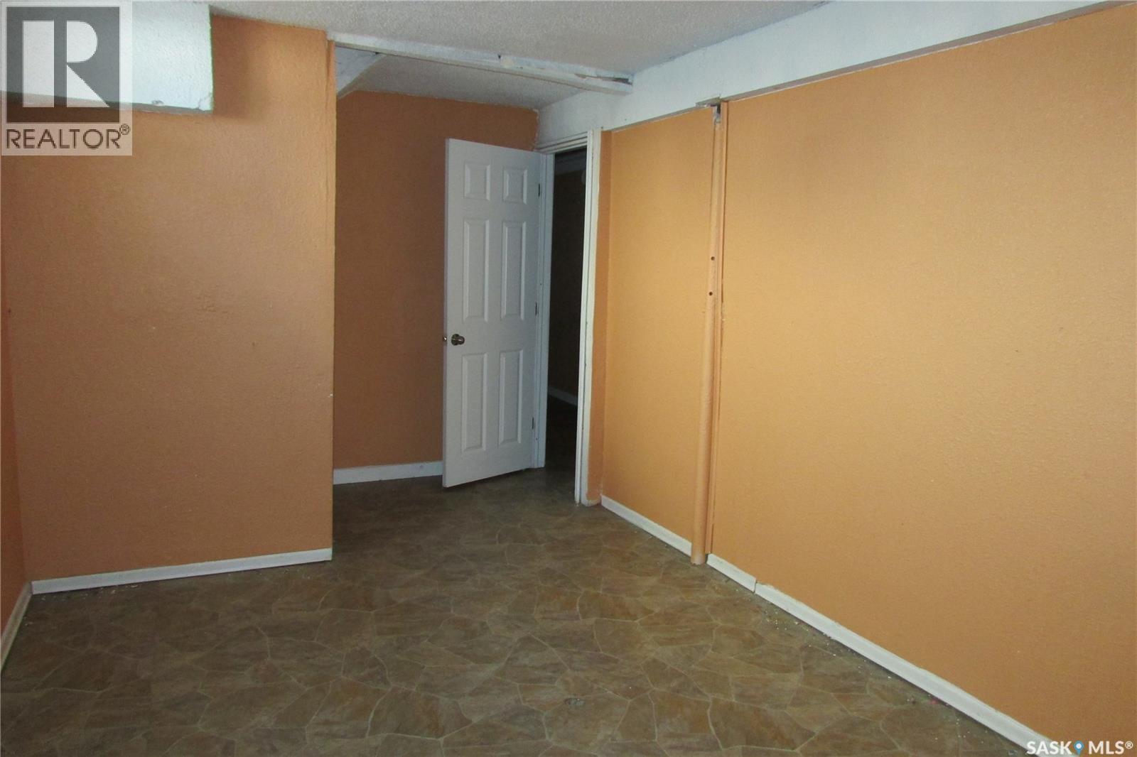 20-24 Empress Drive, Regina, Saskatchewan  S4T 6M4 - Photo 10 - SK023887