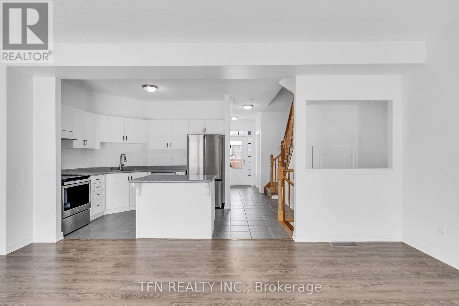 9 Isabella Drive, Orillia, Ontario  L3V 0E2 - Photo 6 - S12537844