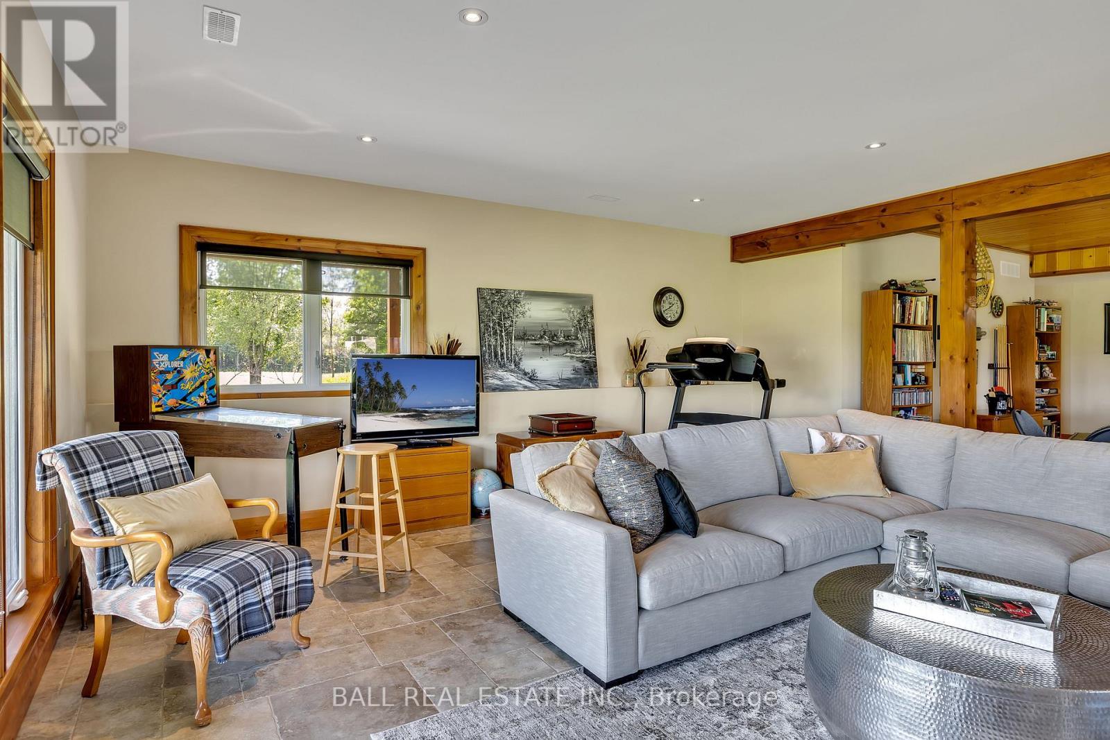 496 4th Line S, Douro-Dummer, Ontario K0L 3A0 - Photo 26 - X12538050