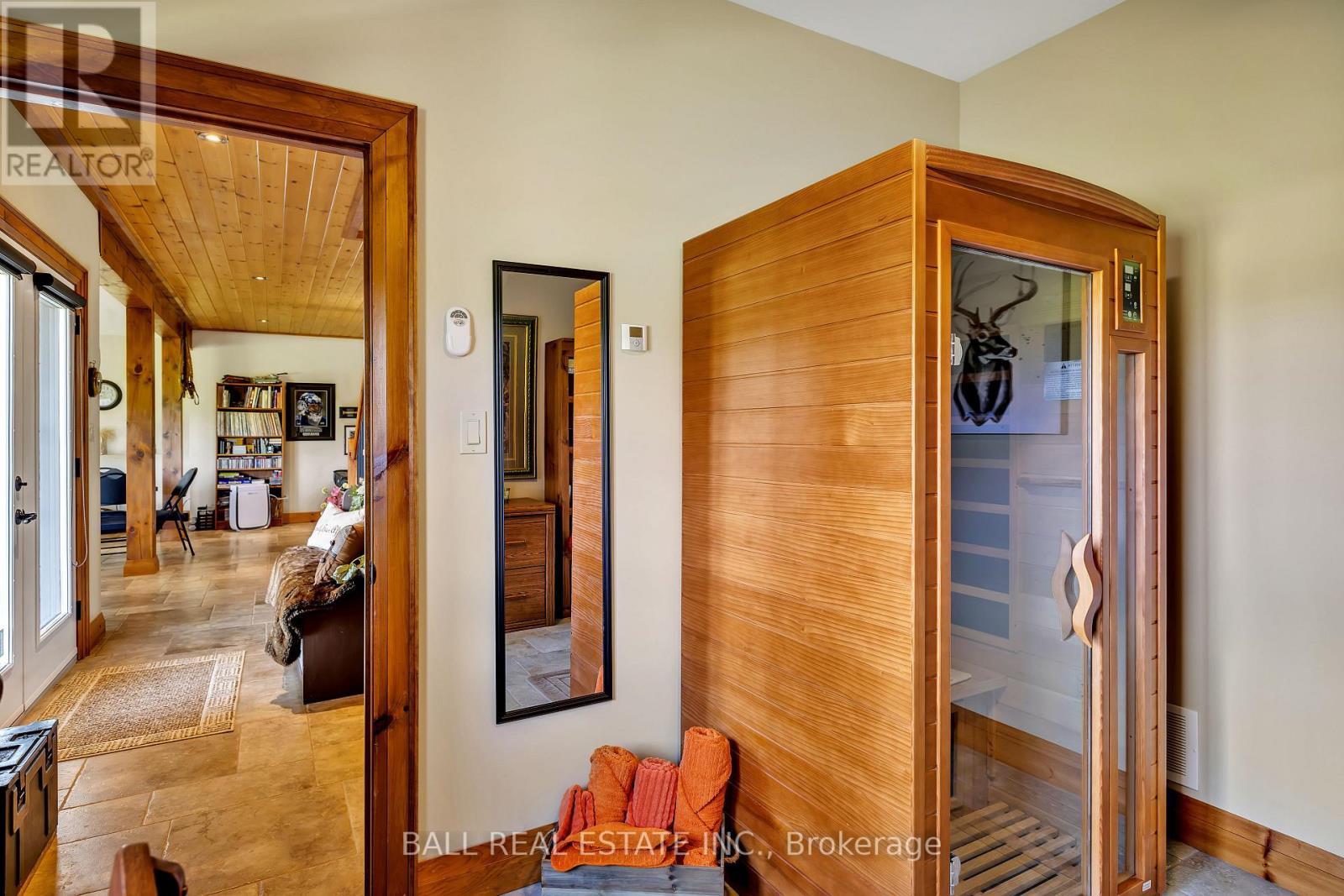 496 4th Line S, Douro-Dummer, Ontario K0L 3A0 - Photo 28 - X12538050