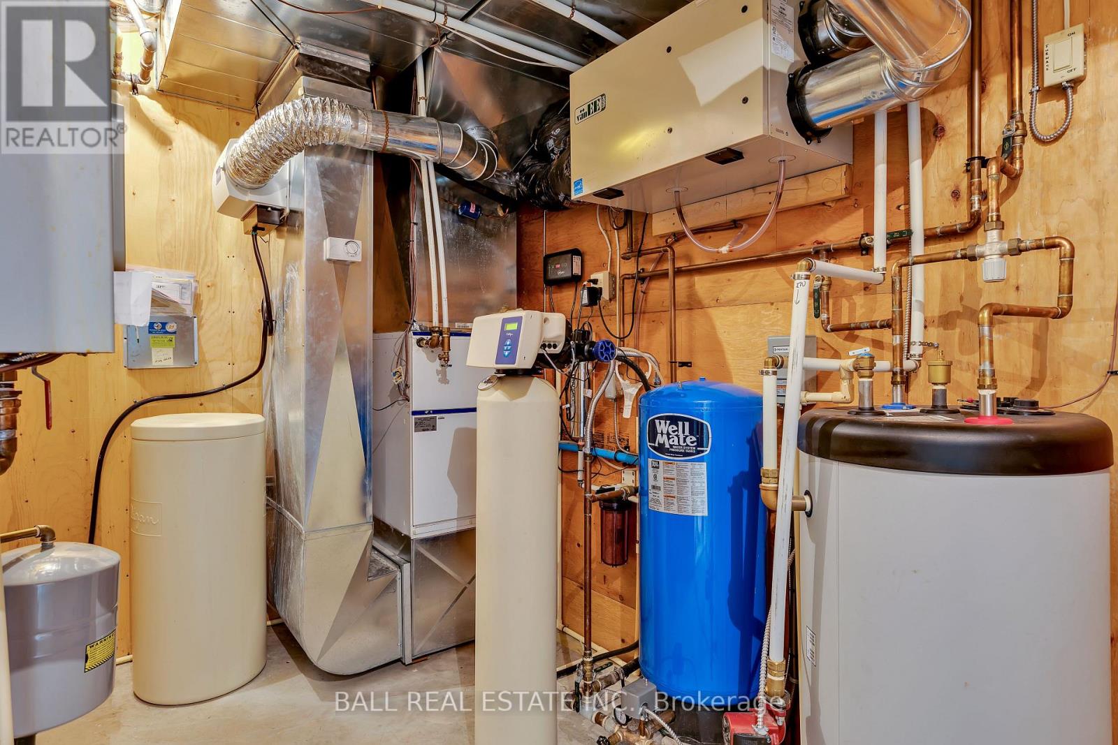 496 4th Line S, Douro-Dummer, Ontario K0L 3A0 - Photo 34 - X12538050