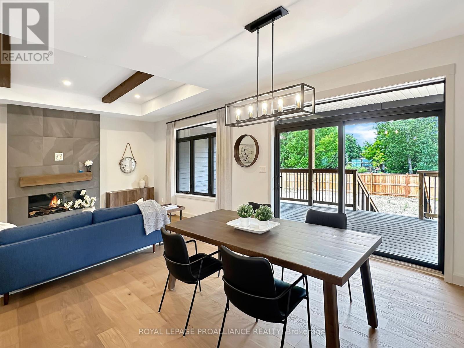 37 Deerview Drive, Quinte West, Ontario  K8V 5P4 - Photo 18 - X12538132