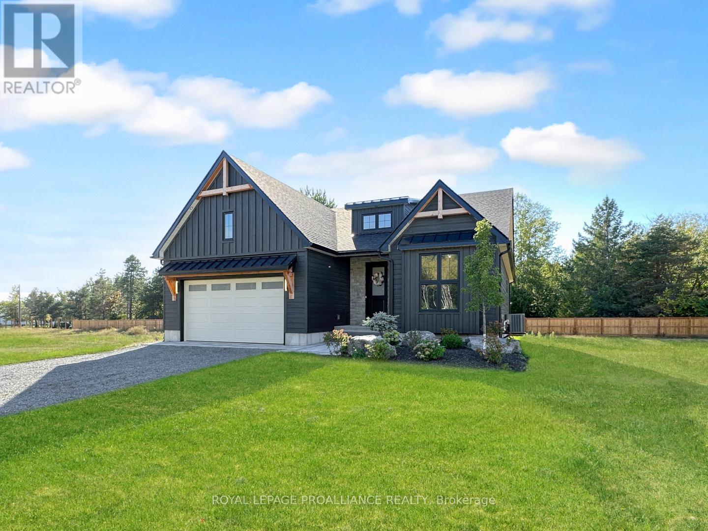 37 Deerview Drive, Quinte West, Ontario  K8V 5P4 - Photo 2 - X12538132