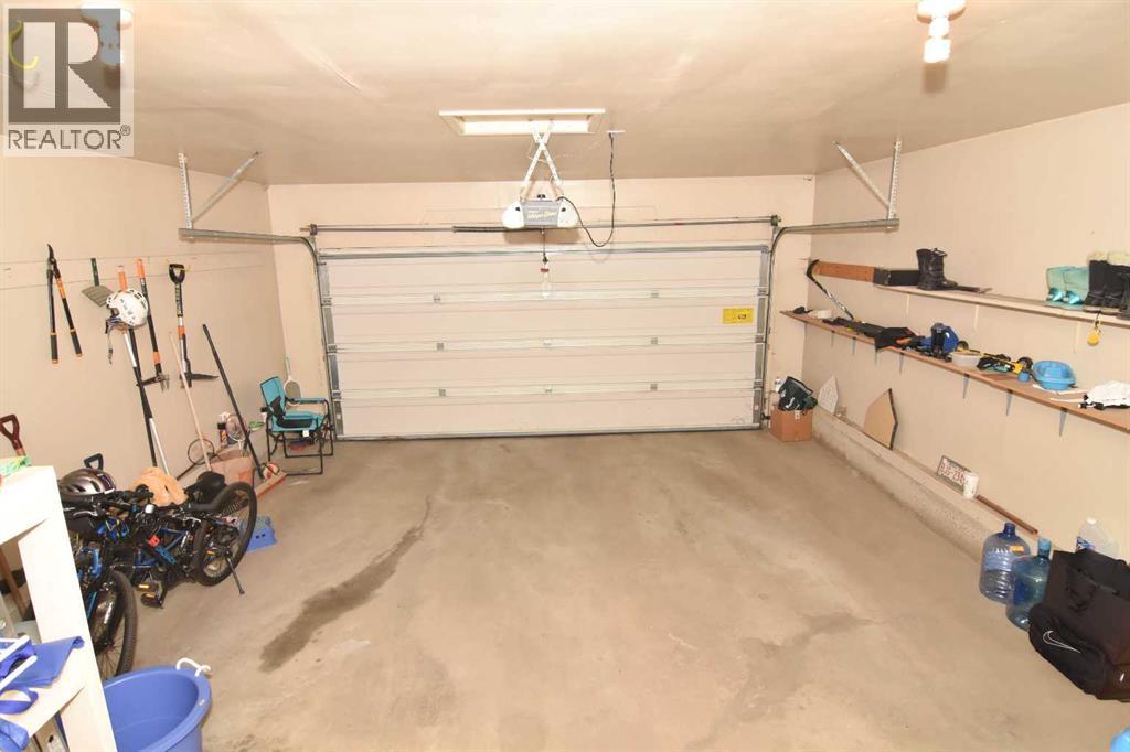 107 Hampshire Close Nw, Calgary, Alberta  T3A 4X9 - Photo 34 - A2255348