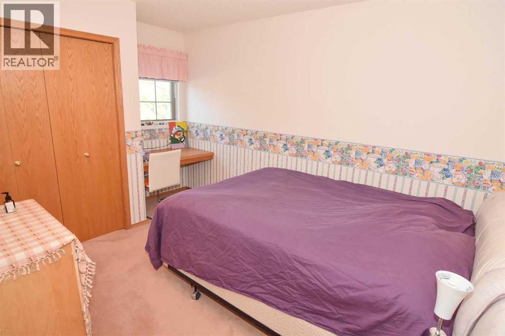 107 Hampshire Close Nw, Calgary, Alberta  T3A 4X9 - Photo 25 - A2255348