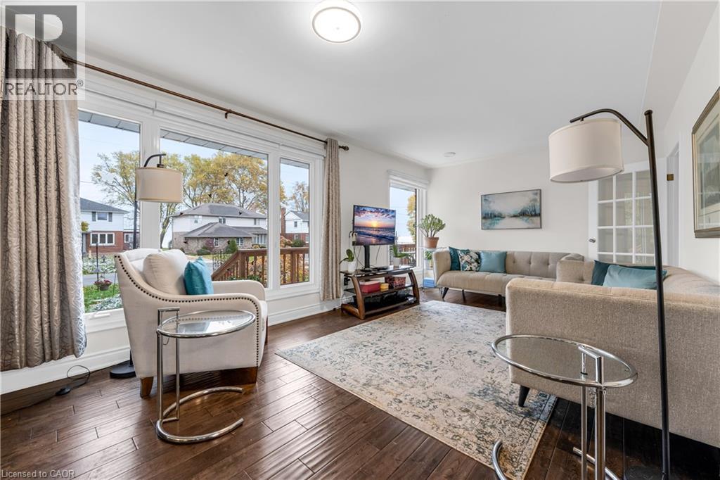 21 Lakeside Drive, Grimsby, Ontario  L3M 2K9 - Photo 11 - 40787758