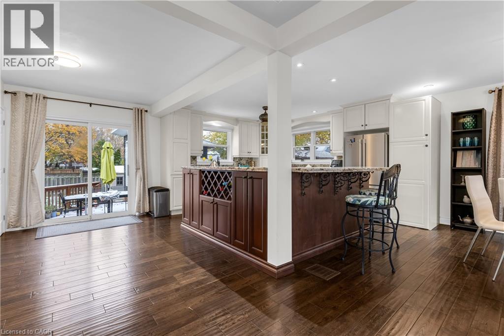 21 Lakeside Drive, Grimsby, Ontario  L3M 2K9 - Photo 15 - 40787758