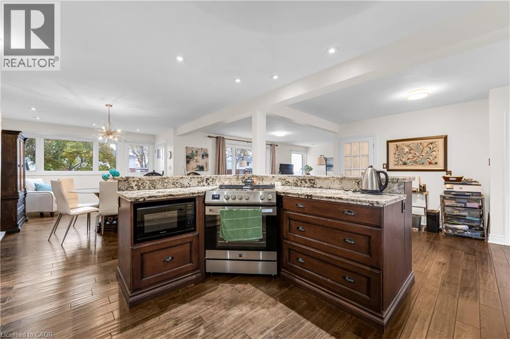 21 Lakeside Drive, Grimsby, Ontario  L3M 2K9 - Photo 17 - 40787758