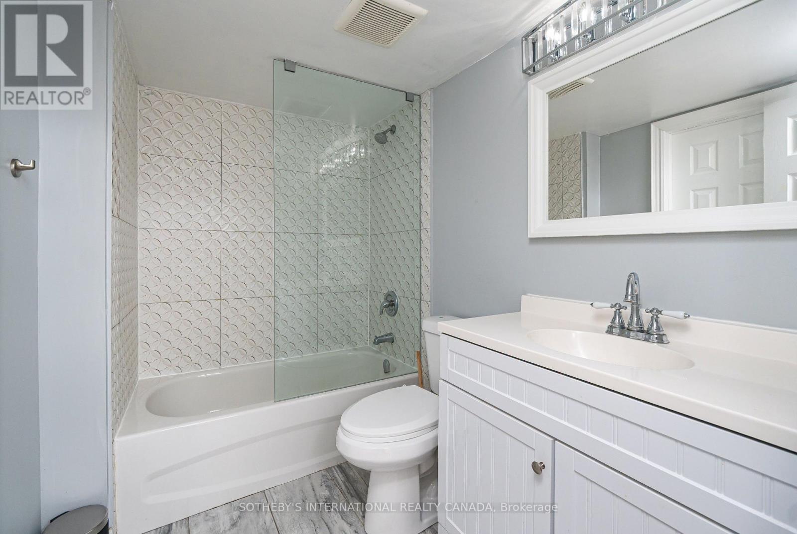 Th03 - 89 Mccaul Street, Toronto, Ontario  M5T 2X3 - Photo 25 - C12536676