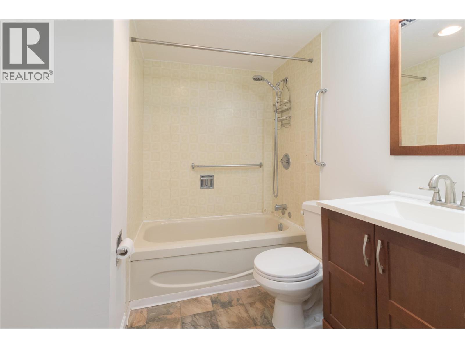 445 All Star Court Unit# 106, Kelowna, British Columbia  V1X 5N7 - Photo 13 - 10368748