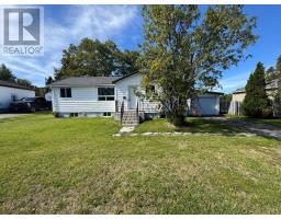 4 Croy Court, Marathon, Ontario