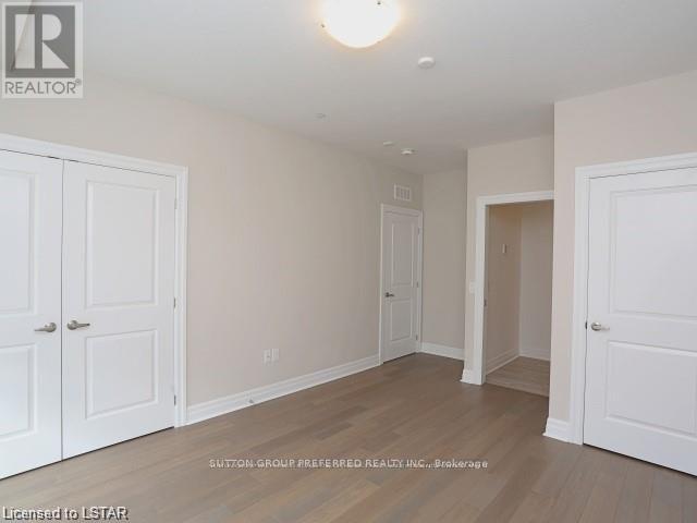 111 - 1200 Commissioners Road W, London South, Ontario  N6K 0J7 - Photo 10 - X12537928