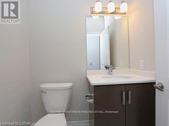 111 - 1200 Commissioners Road W, London South, Ontario  N6K 0J7 - Photo 12 - X12537928