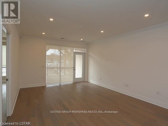 111 - 1200 Commissioners Road W, London South, Ontario  N6K 0J7 - Photo 6 - X12537928