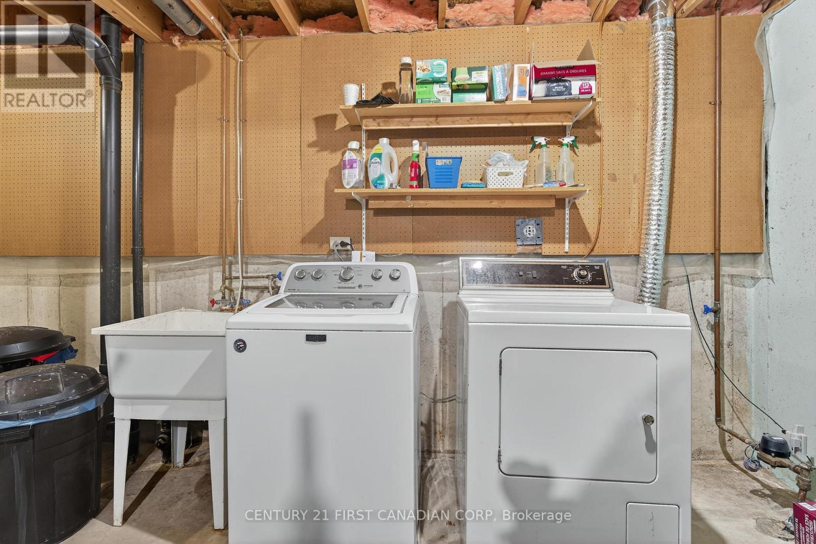 3 - 35 Waterman Avenue, London South, Ontario  N6C 5S9 - Photo 31 - X12538076