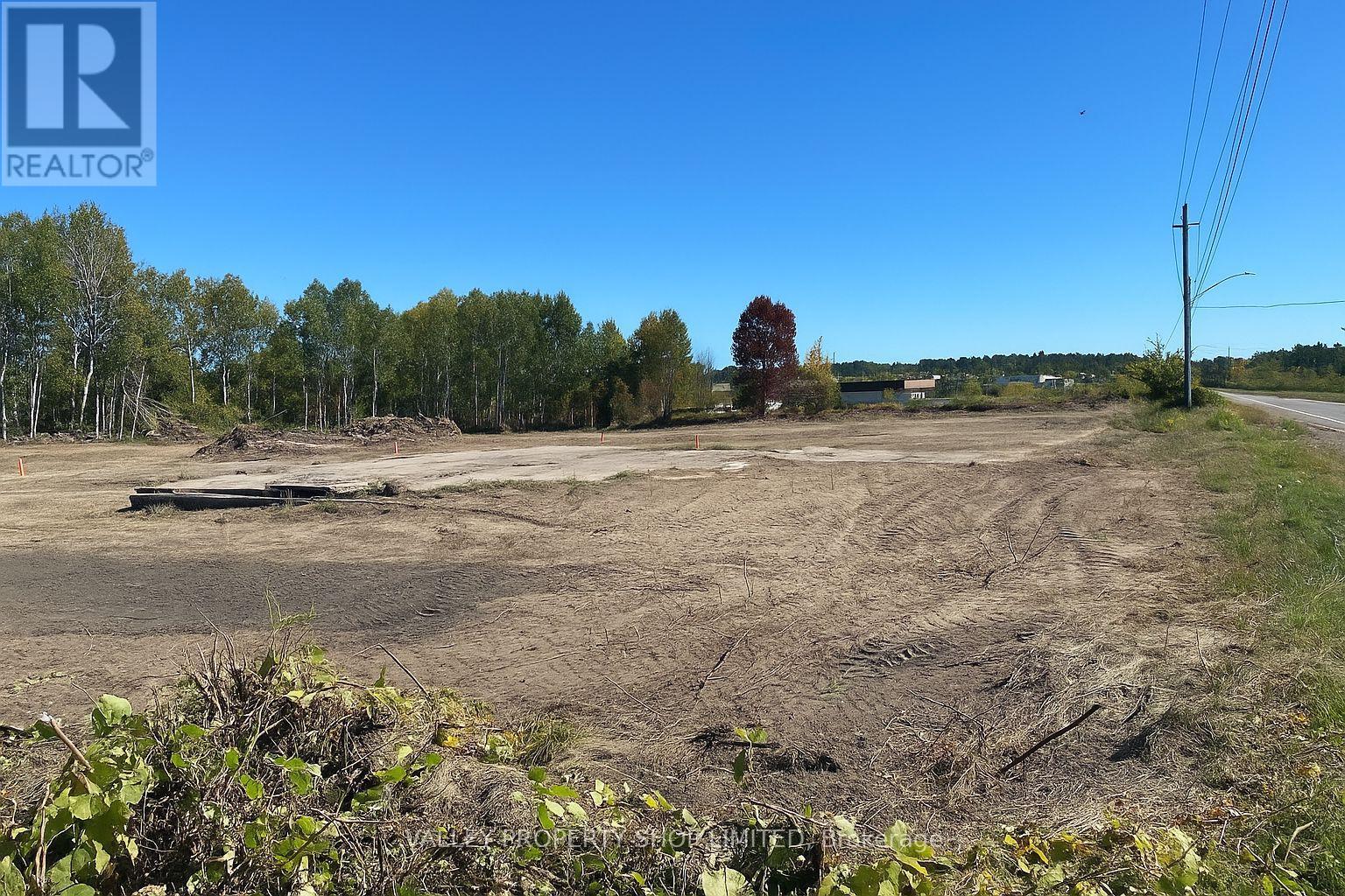 331 Boundary Road E, Pembroke, Ontario K8A 7M3 - Photo 2 - X12537954