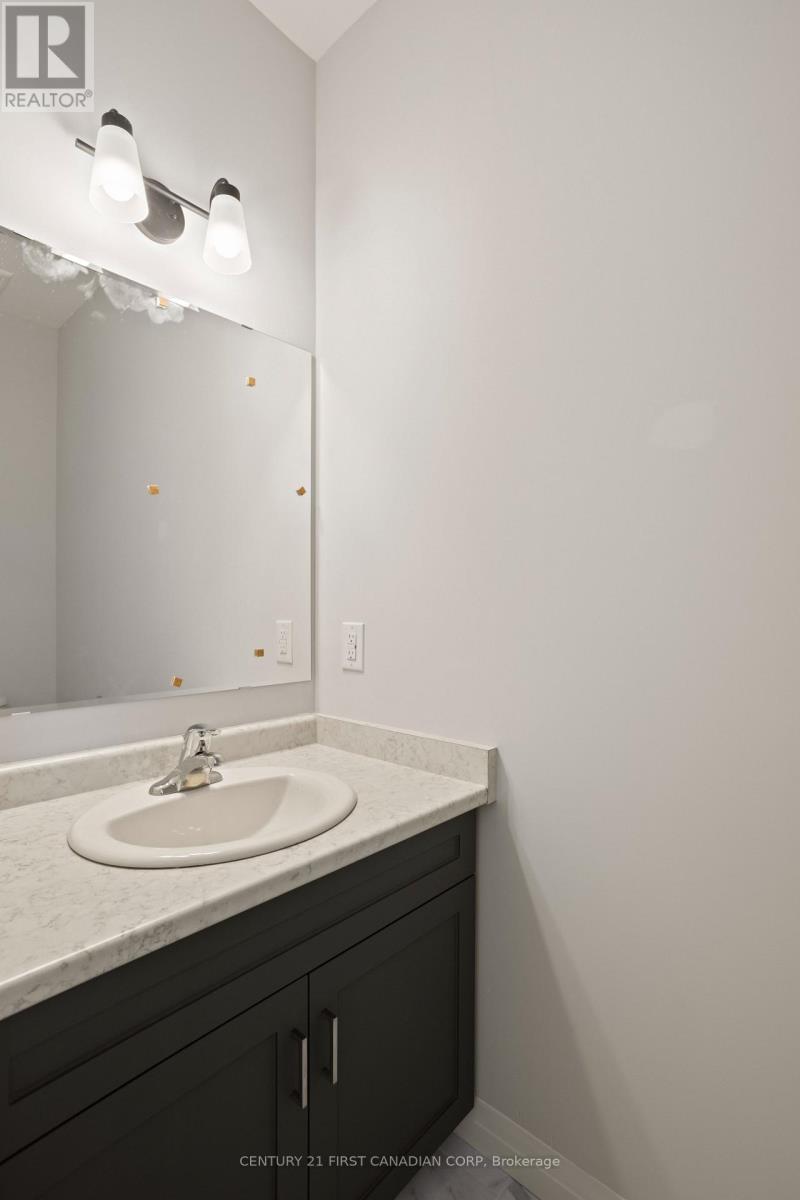 6985 Heathwoods Avenue, London South, Ontario  N6P 1H3 - Photo 8 - X12538110