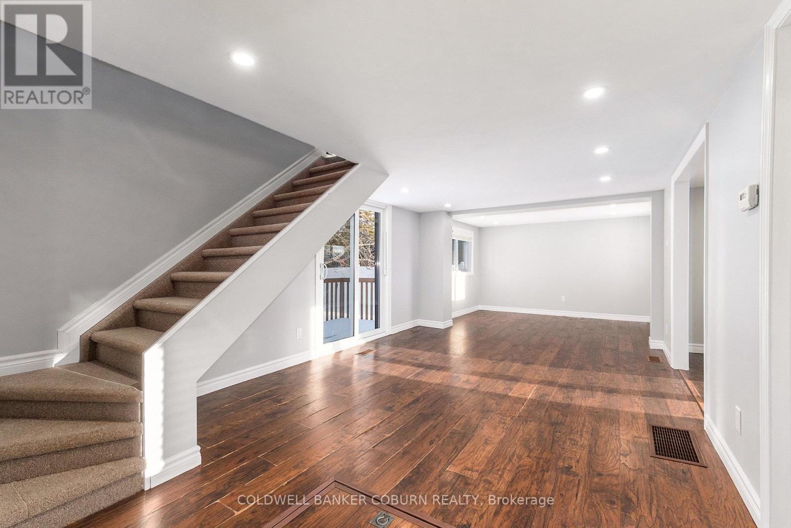 53 Main Street N, North Dundas, Ontario  K0C 1H0 - Photo 13 - X12537888