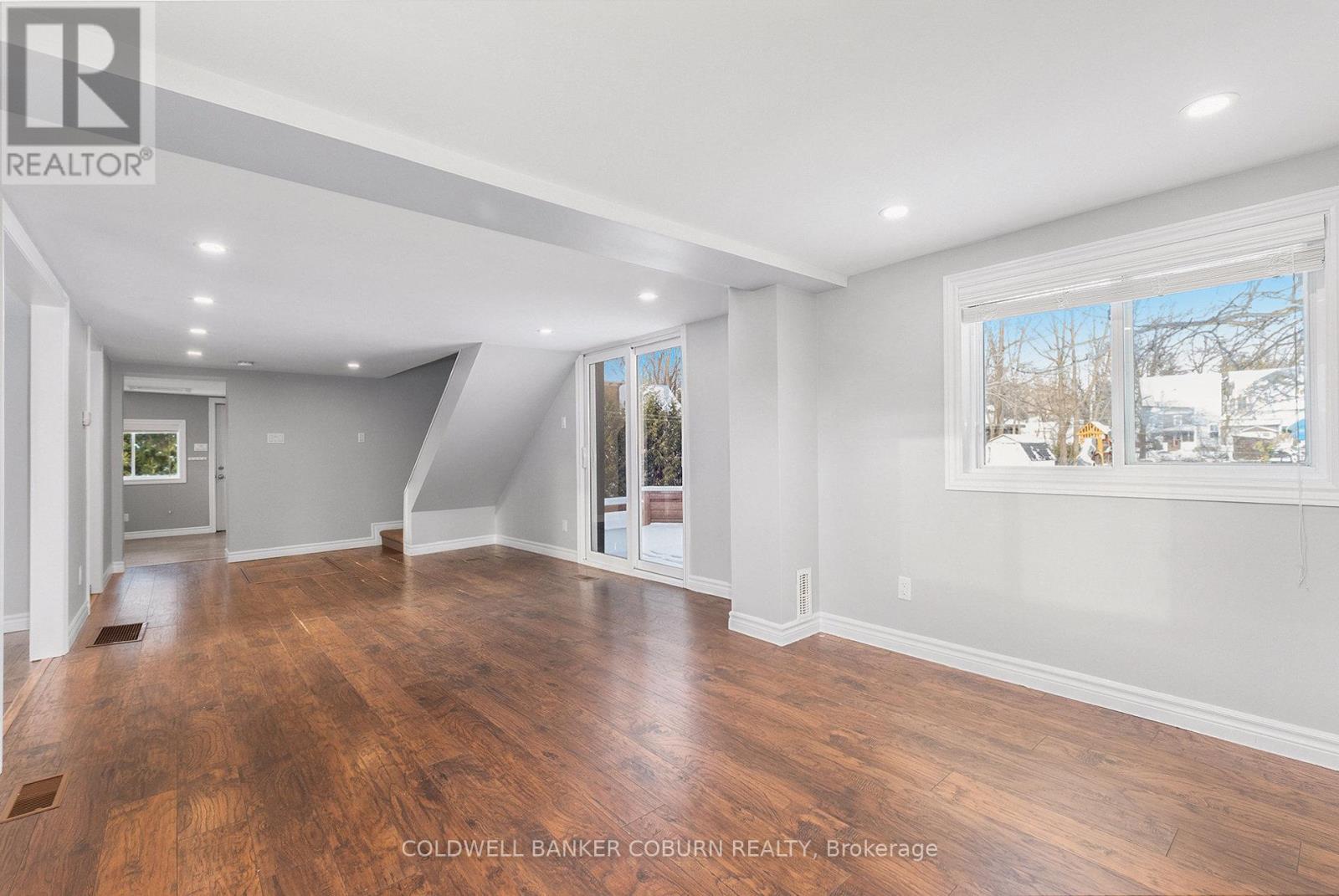 53 Main Street N, North Dundas, Ontario  K0C 1H0 - Photo 14 - X12537888