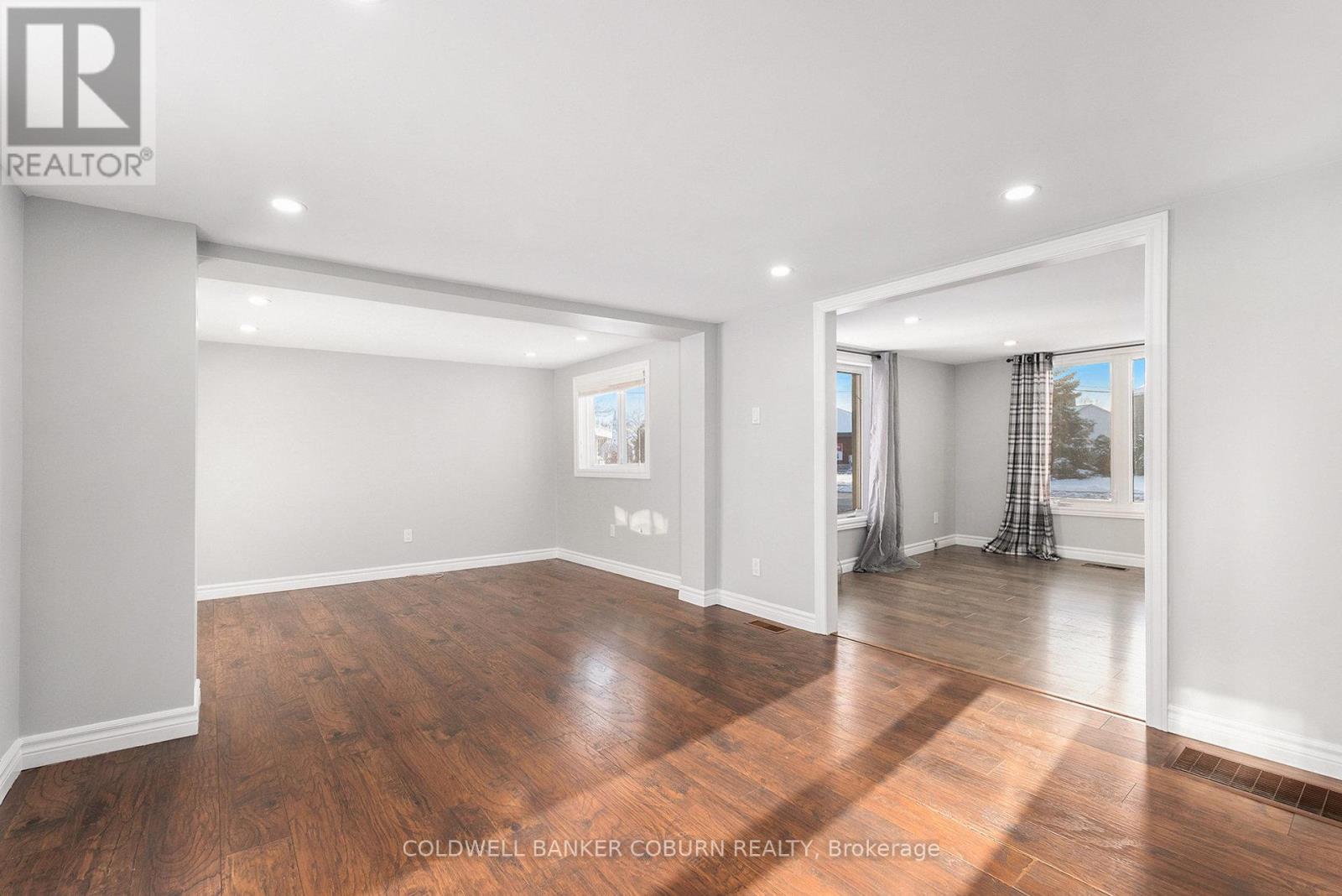 53 Main Street N, North Dundas, Ontario  K0C 1H0 - Photo 15 - X12537888