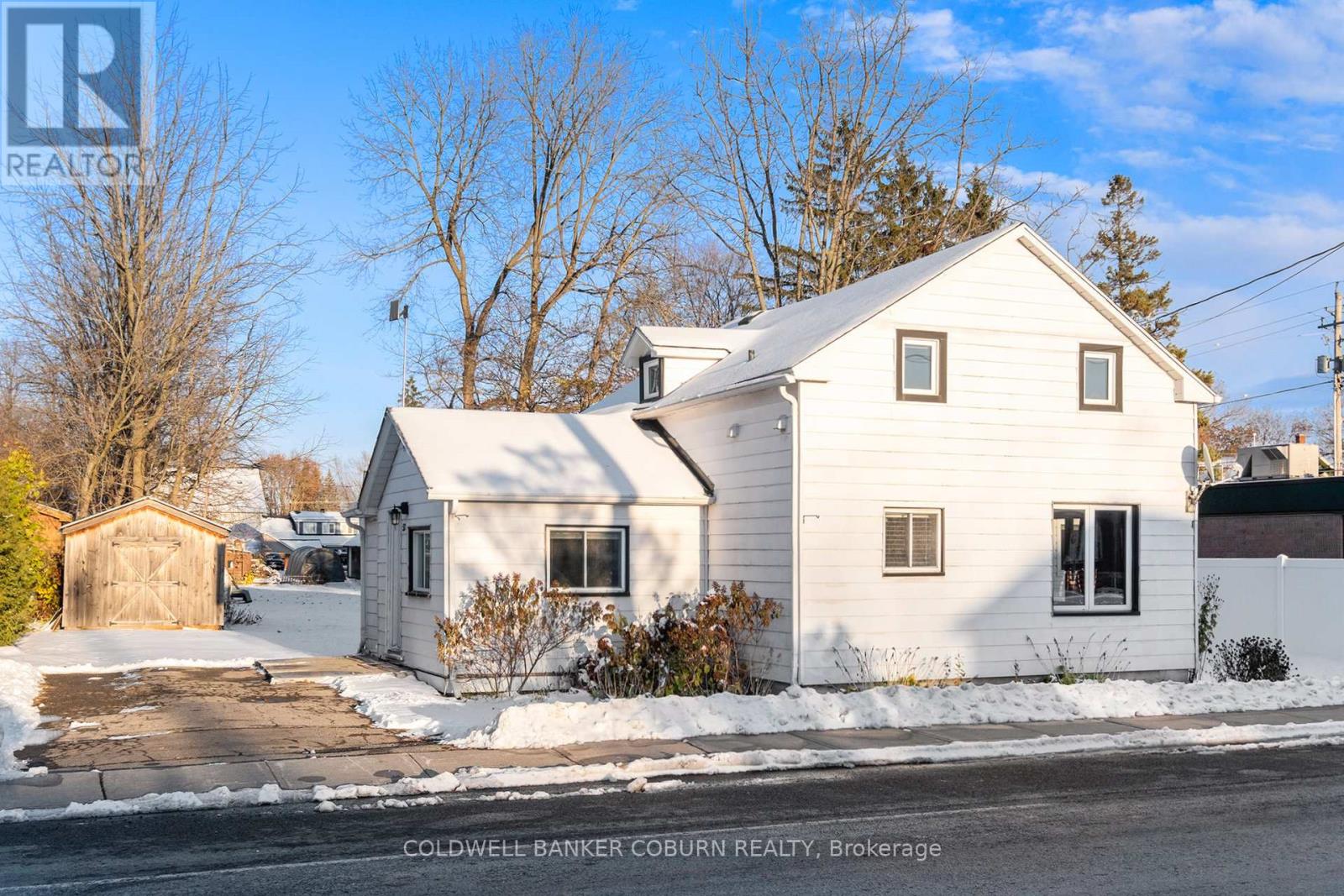 53 Main Street N, North Dundas, Ontario  K0C 1H0 - Photo 2 - X12537888