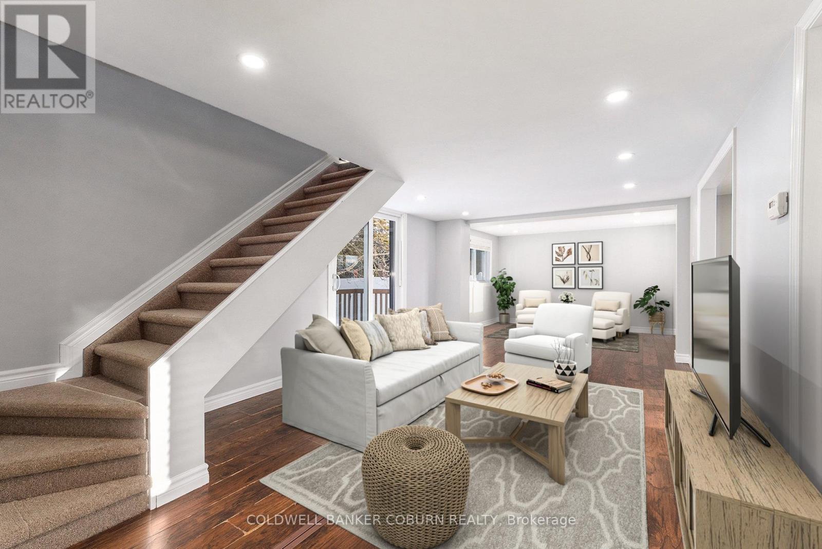 53 Main Street N, North Dundas, Ontario  K0C 1H0 - Photo 6 - X12537888