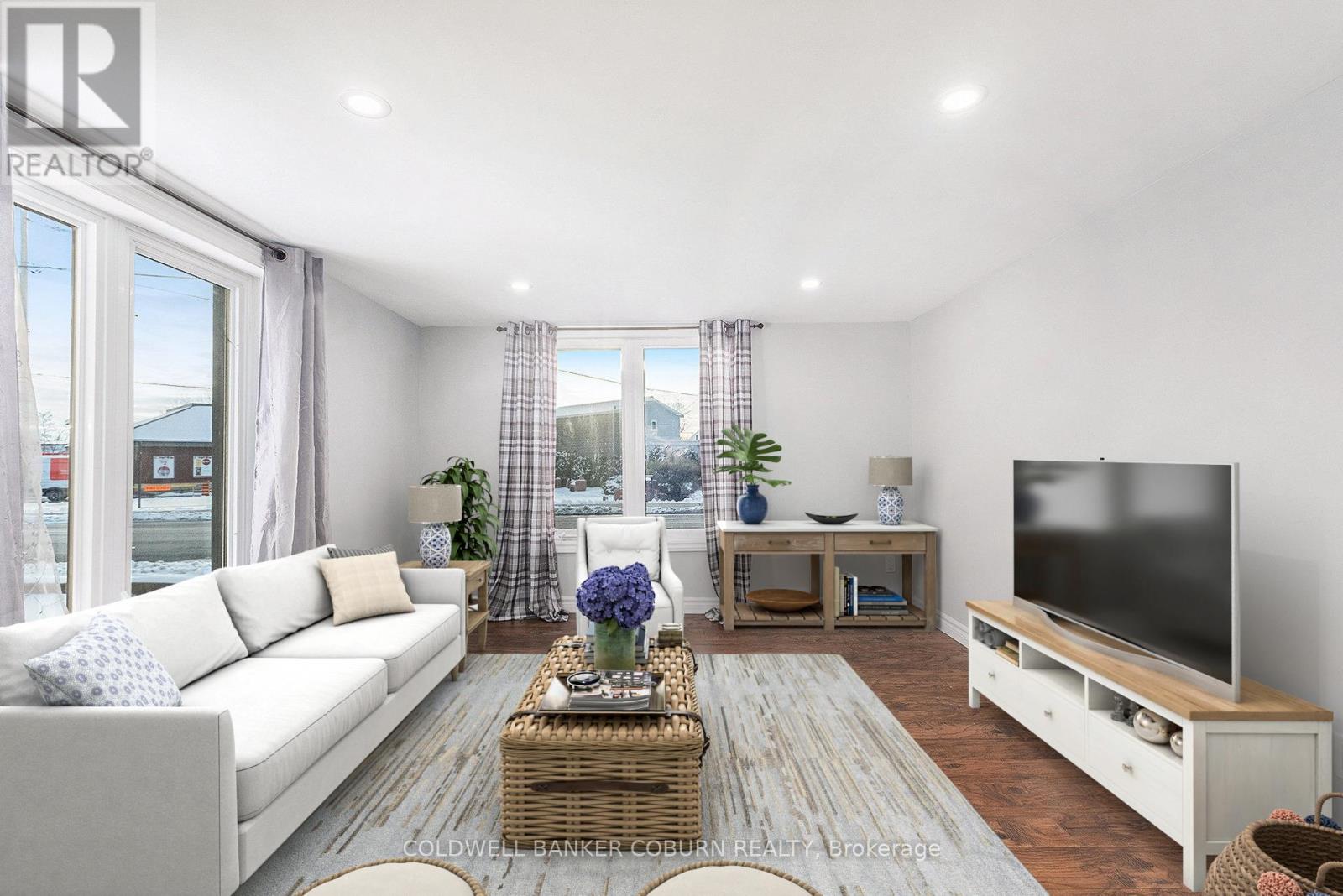 53 Main Street N, North Dundas, Ontario  K0C 1H0 - Photo 9 - X12537888