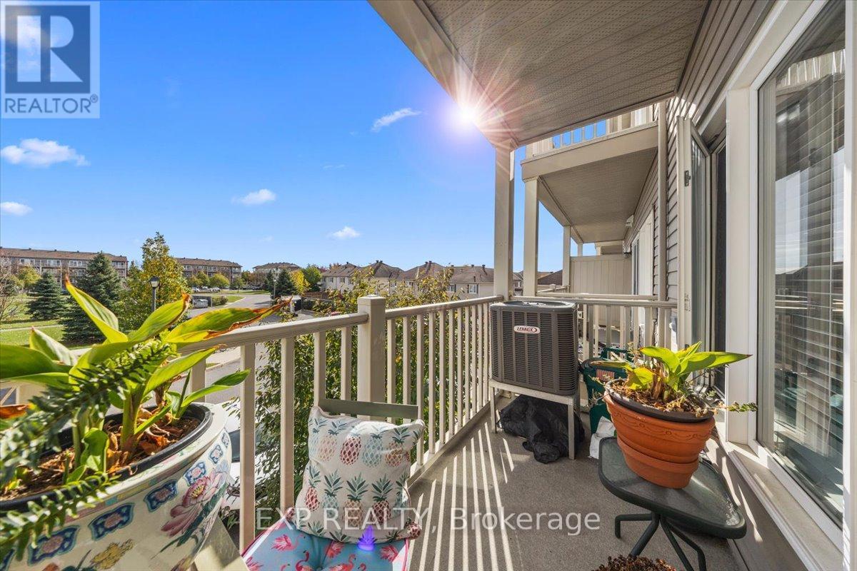 290 Espin Heights, Ottawa, Ontario K2J 0Y8 - Photo 12 - X12537908