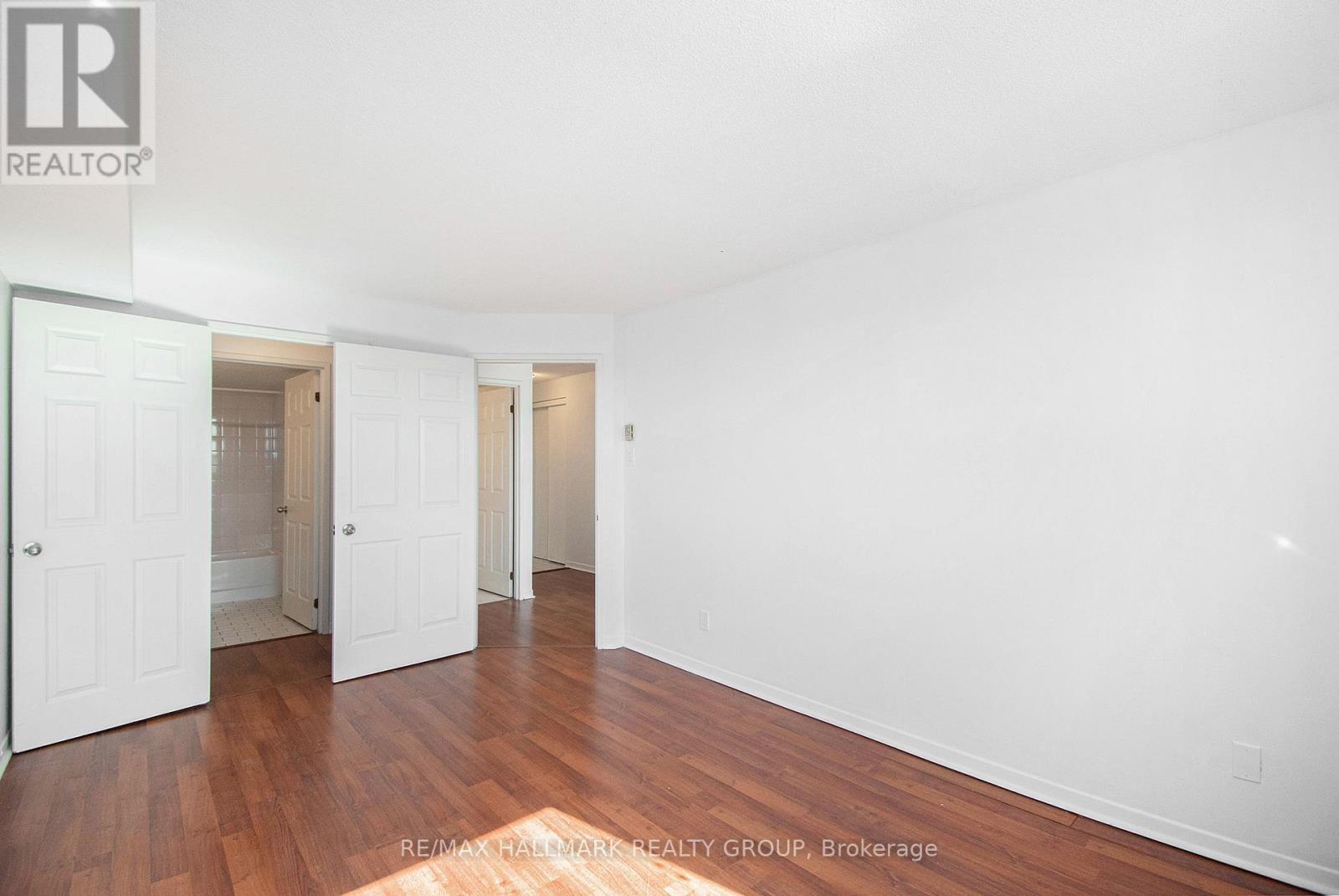 304 - 1440 Heron Road, Ottawa, Ontario  K1V 0X2 - Photo 13 - X12537924