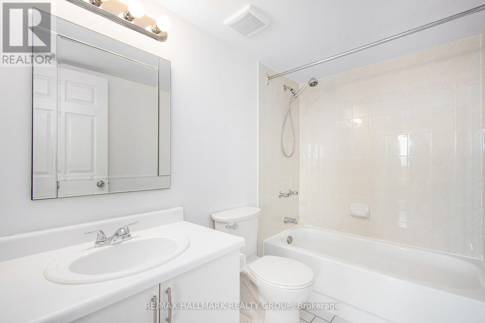 304 - 1440 Heron Road, Ottawa, Ontario  K1V 0X2 - Photo 15 - X12537924